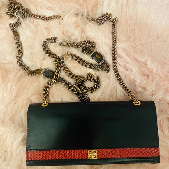 Givenchy long purse with snake skin application - Picture 3 of 14